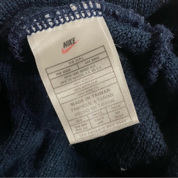 Vintage 90s Nike Dallas Cowboys Navy Blue Cuffed Knit Beanie - Picture 5 of 5